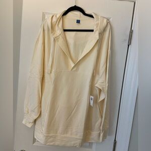 Old Navy hooded pullover